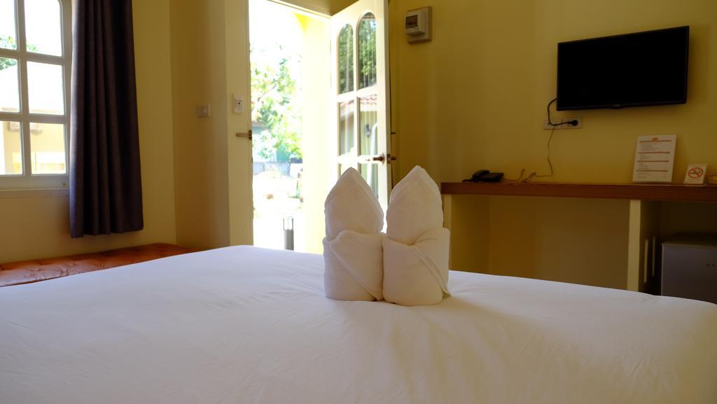 Wangpla Villa Resort Nakhon Sawan Ruang foto