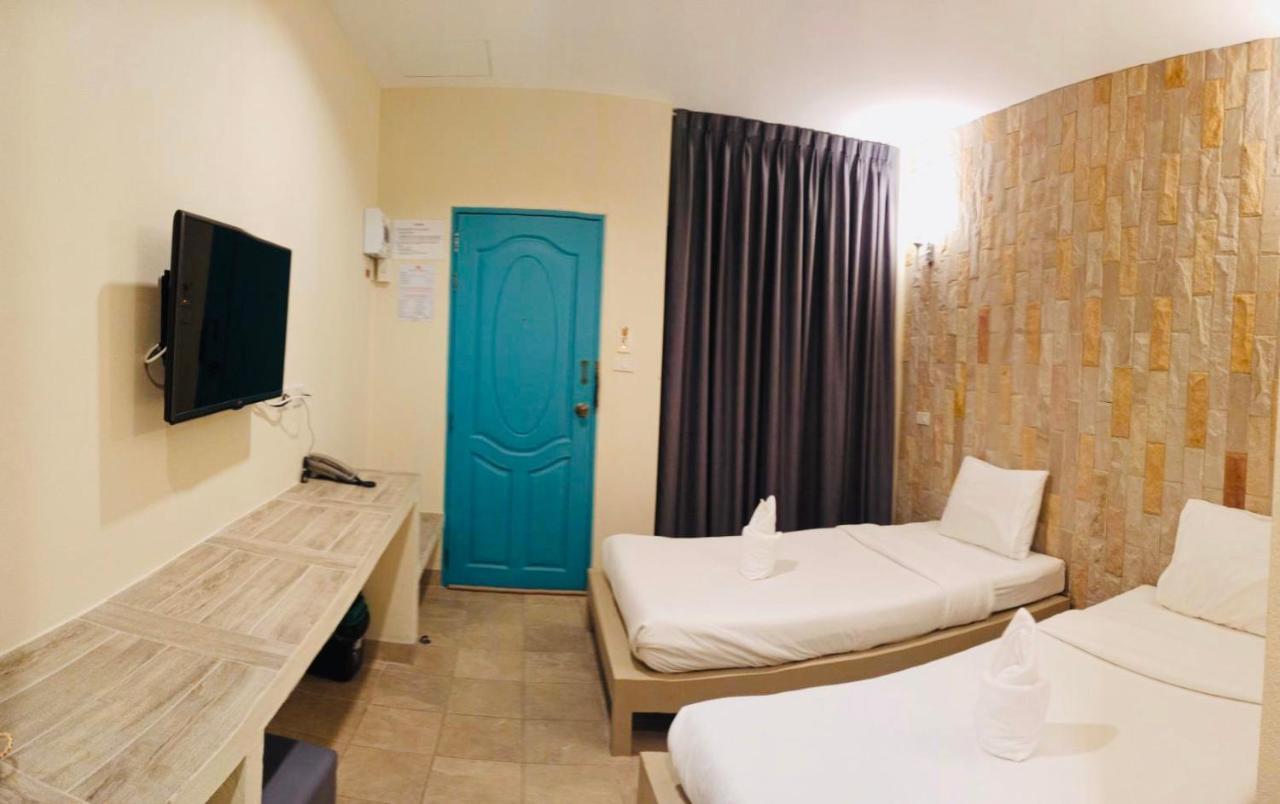 Wangpla Villa Resort Nakhon Sawan Bagian luar foto
