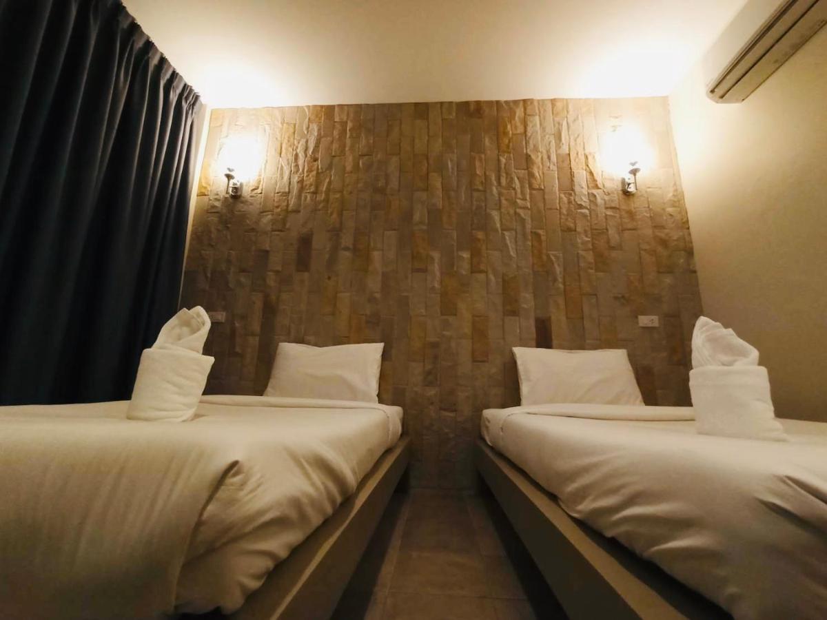 Wangpla Villa Resort Nakhon Sawan Bagian luar foto